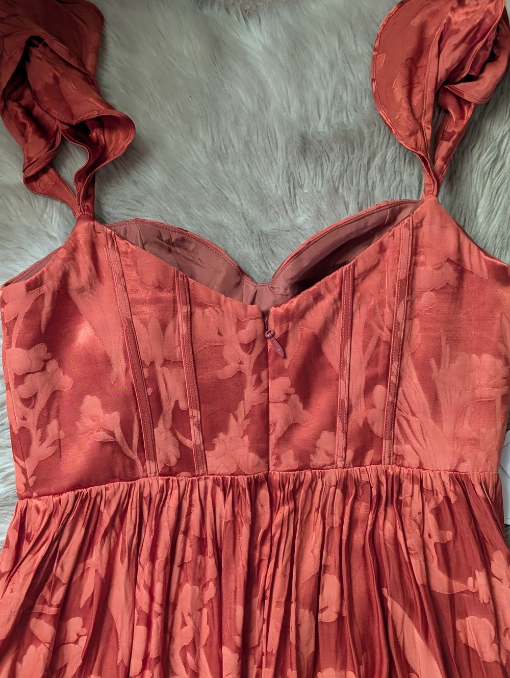 NWT Azazie Jianna Flutter Sleeves Maxi Dress in Rust - Picture 15 of 16
